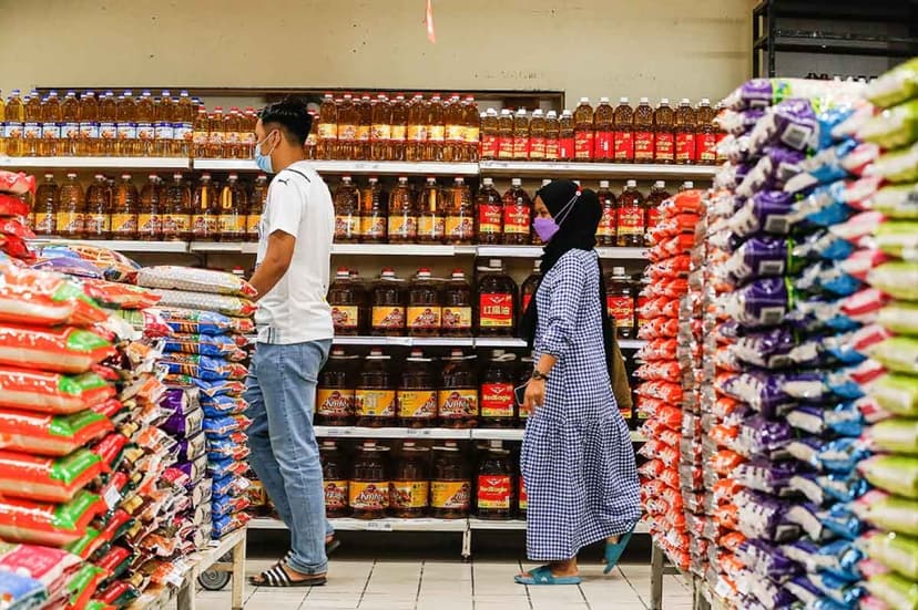 Putrajaya to tighten Ramadan bazaar price checks, ensure essentials remain affordable for Raya