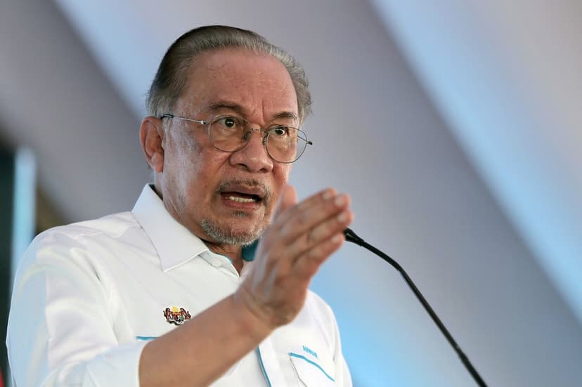 Anwar Ibrahim Drops Appeal in Yusoff Rawther Civil Suit