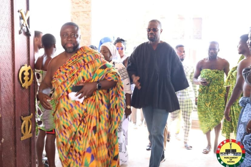 Ghanaian Minority MPs visit Offinso Traditional Council ahead of cocoa farmers tour