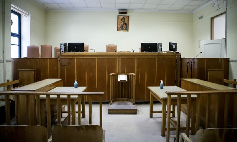 Trial of Sifis Valyrakis: Witness Claims Accused Fishermen's Boat Was in Port