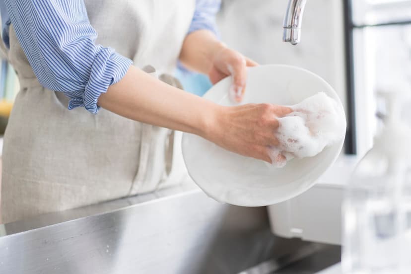 Dishwasher vs. Handwashing: Cost-Effectiveness Comparison
