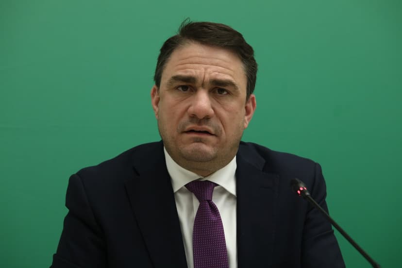 Greek Opposition Criticizes Prime Minister Over Rule of Law and Court Decision