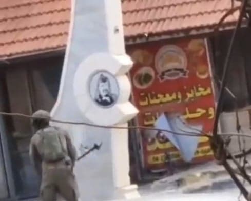 IDF Soldier Disciplined for Vandalizing Yasser Arafat Monument