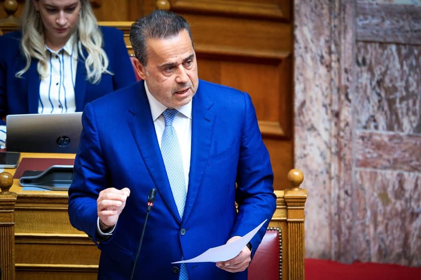 Greek Energy Minister Accuses SYRIZA Leader of Inaccuracies and Opportunism