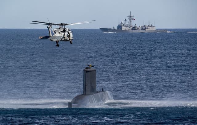 Greece Considers 'European EEZ' in Response to Turkish Provocations