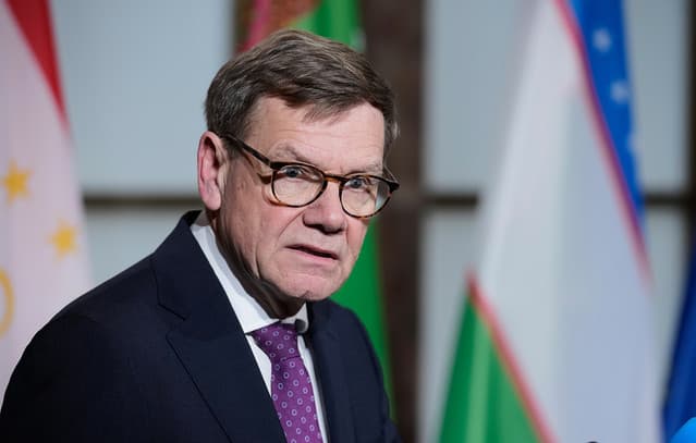 Germany Issues Ultimatum to Iran: Cease Support for Proxy Groups