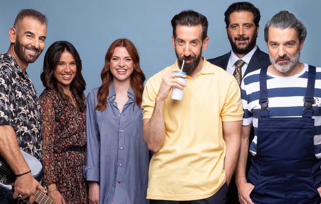 Cult Greek Film 'Let the Women Wait' Adapted for Stage, Achieves New Success