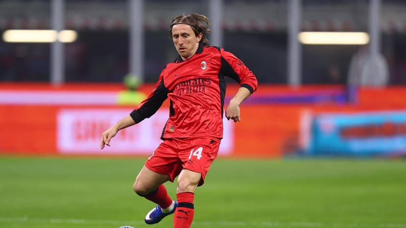 Corsa Champions, sei squadre per tre posti: calendario e scontri diretti, ecco chi è favorito