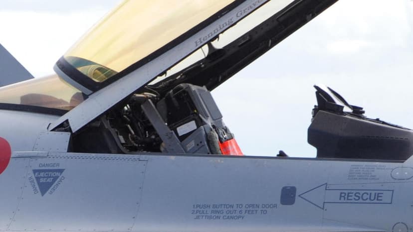 Iran, ready to send weapons and yes to the US for bases if used for logistics