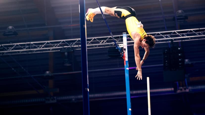 Duplantis vola a 6,31: è il suo quindicesimo record mondiale nel salto con l’asta