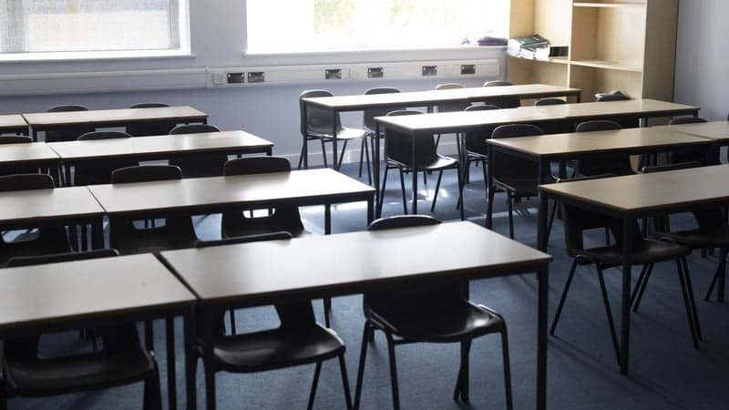 Irish Teachers' Union Accuses Government of Failing on Teacher Retention