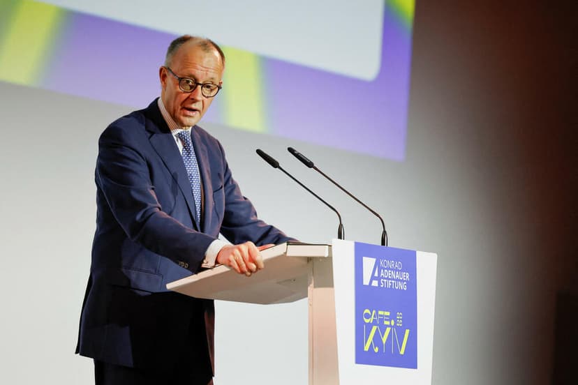 Merc: Putin at 'Bottom of Barbarism', Russia Losing War